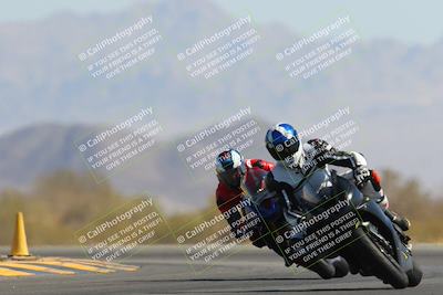 media/Apr-09-2023-SoCal Trackdays (Sun) [[333f347954]]/Turn 14 (1015am)/